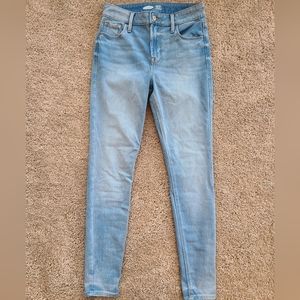 Light wash Old Navy Rockstar Jeans Super Skinny High Rise Sz 2